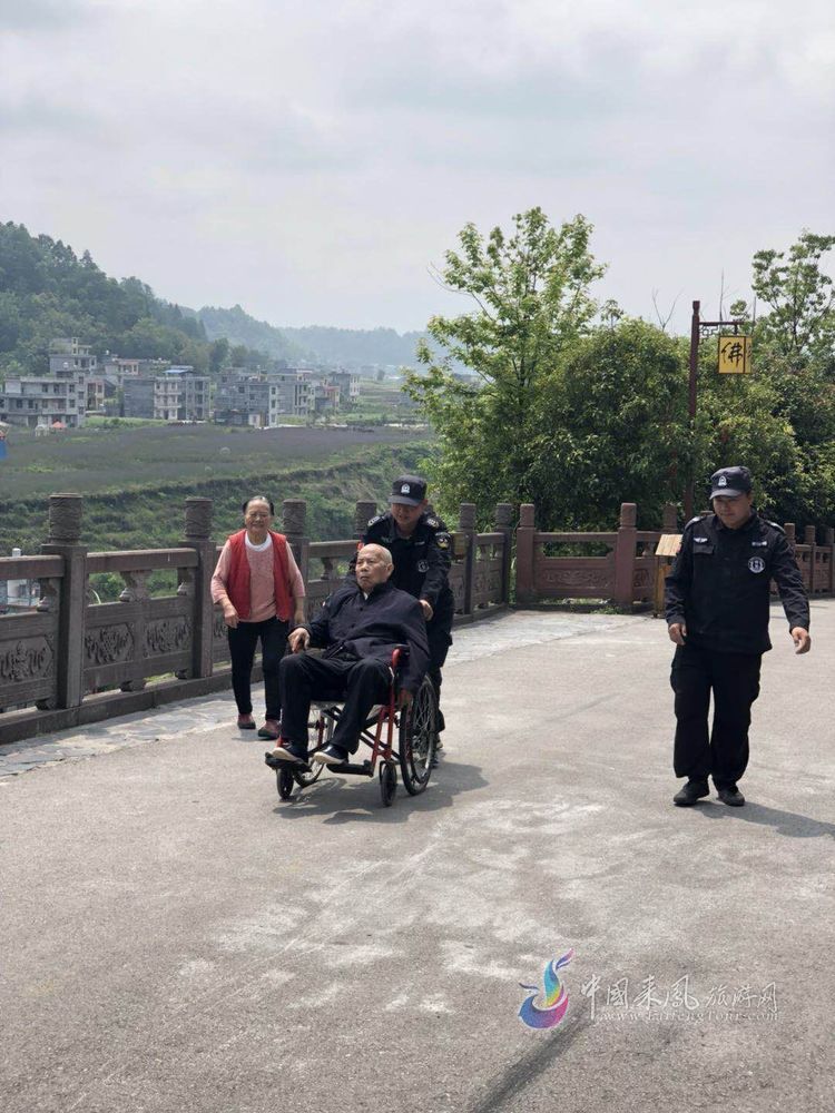 仙佛寺景区迎来五一出游小高峰